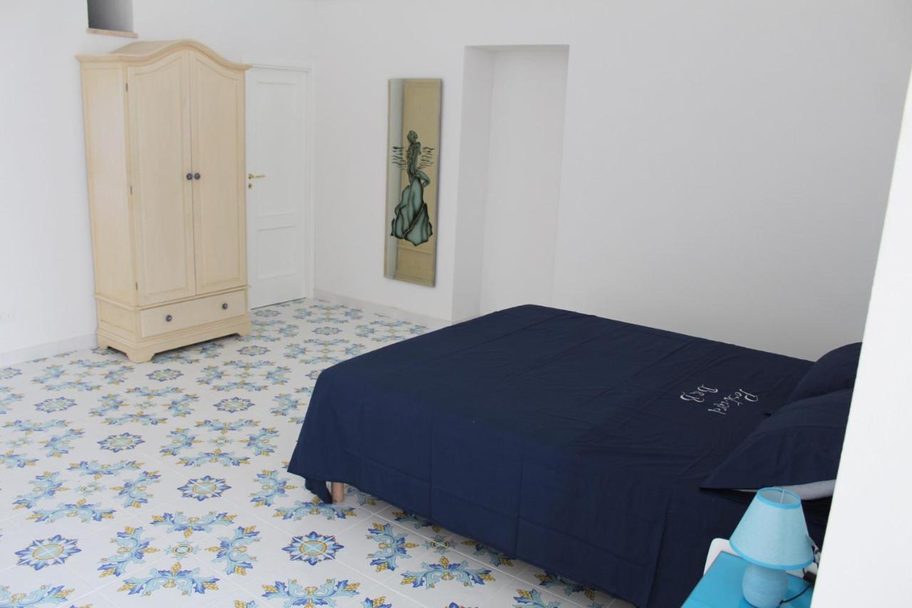 Postcard House Apartment